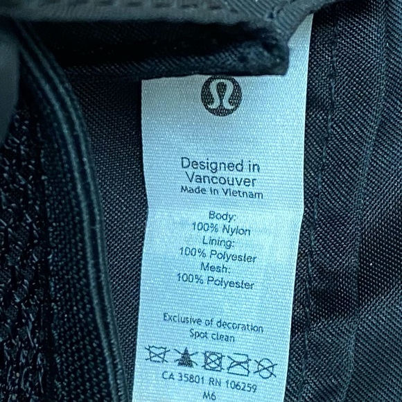 LULULEMON Athletica Black Easy Access Crossbody Bag - Picture 15 of 16